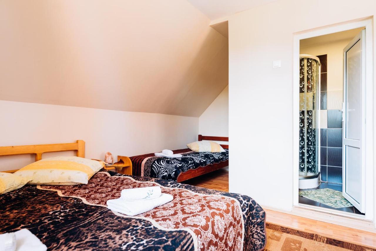 Iris Panzio Hotel Praid Exterior photo